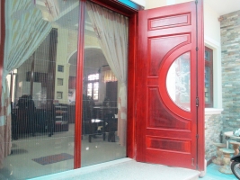 CỬA LƯỚI CHỐNG MUỖI XẾP 2 CÁNH MÀU VÂN GỖ