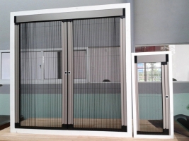 CỬA LƯỚI CHỐNG MUỖI TỰ CUỐN NGANG